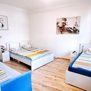 επισκεφθείτε το ξενοδοχείο